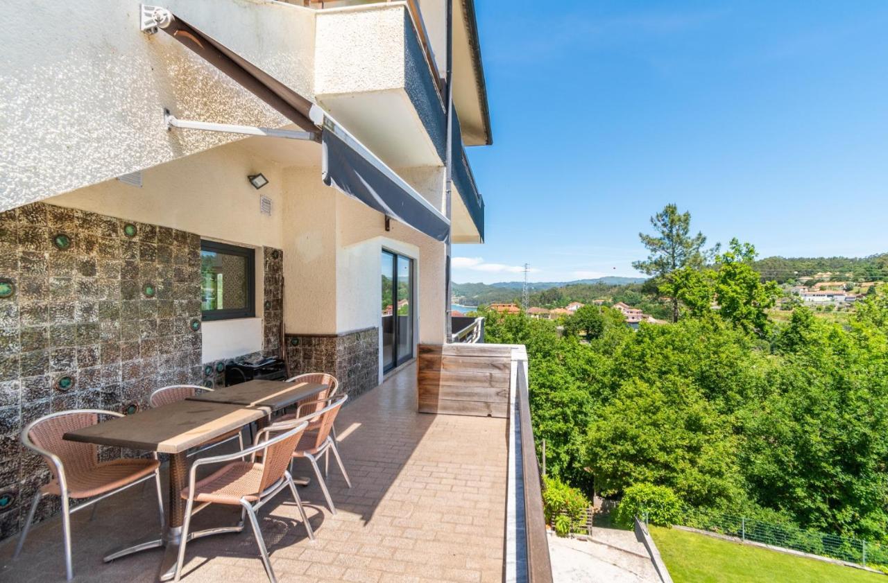 Apartamentos Do Ermal Vila Boa  ภายนอก รูปภาพ